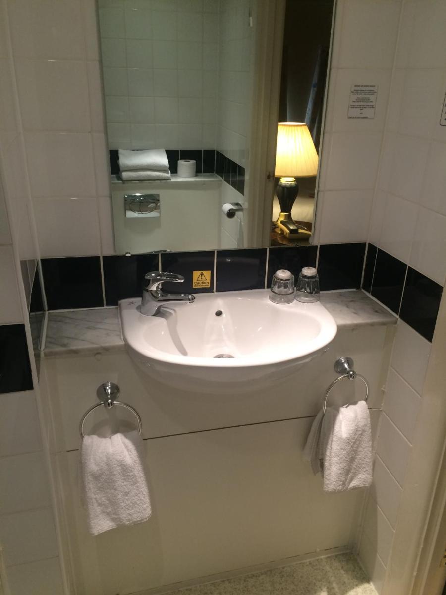 Britannia Bournemouth Hotel - Housity