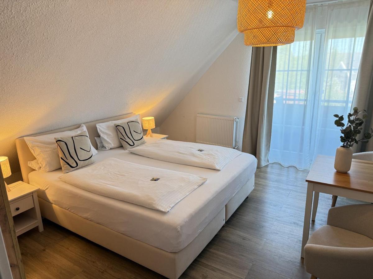 Pension Frisia - Housity