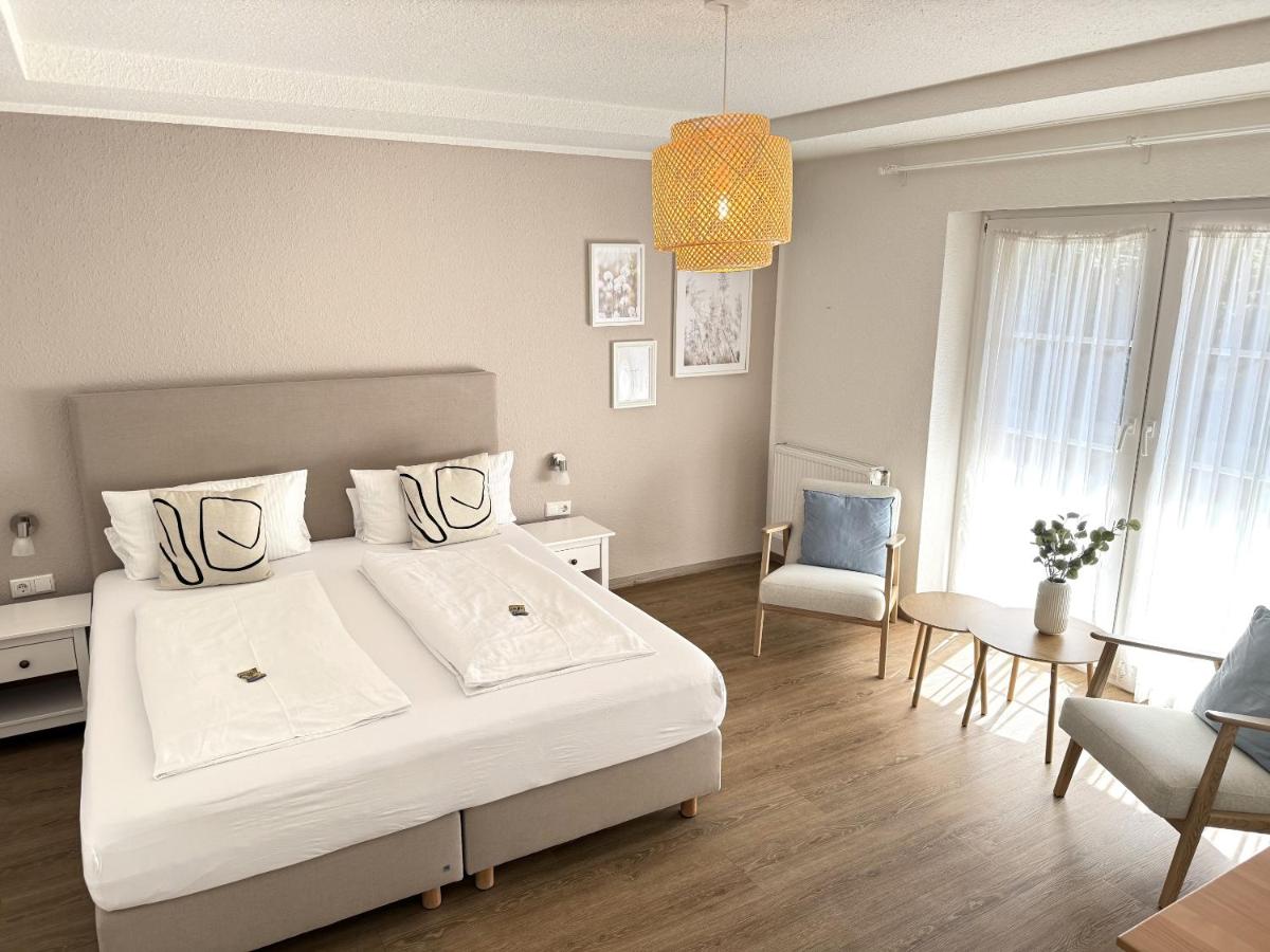 Pension Frisia - Housity
