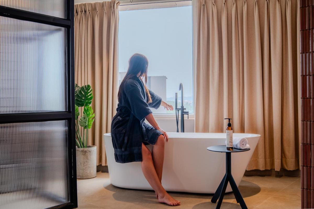 Minimalist Panjim - Housity