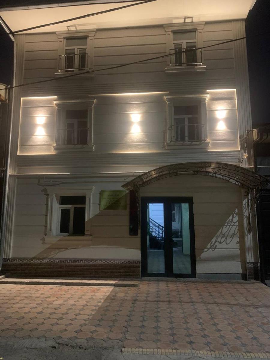 Ilhombek Guest House Hotel - Hizvo