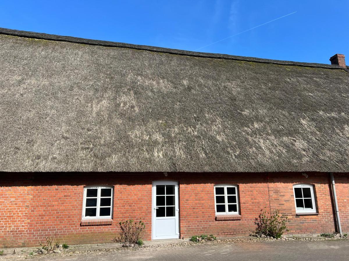 Hof Hüttmansruh - Housity