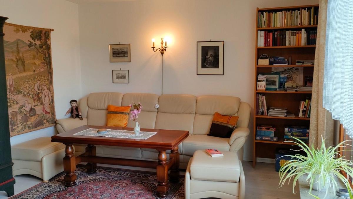 Ferienwohnung Gutermuth Obereisenheim - Housity