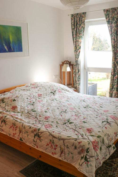 Idyllisches Apartment mit 2 Schlafzimmer - Housity