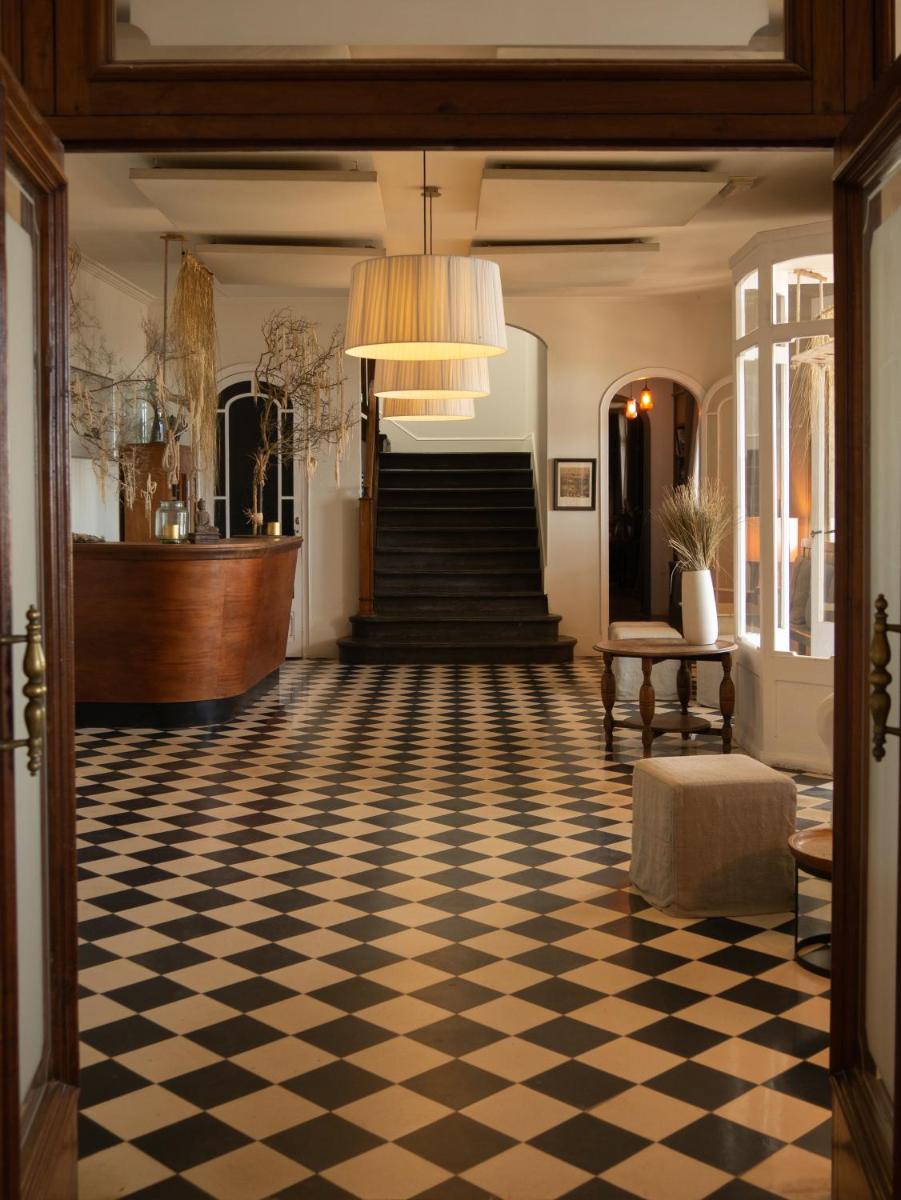 Imagen de la galería de Hostal Empúries, en L'Escala