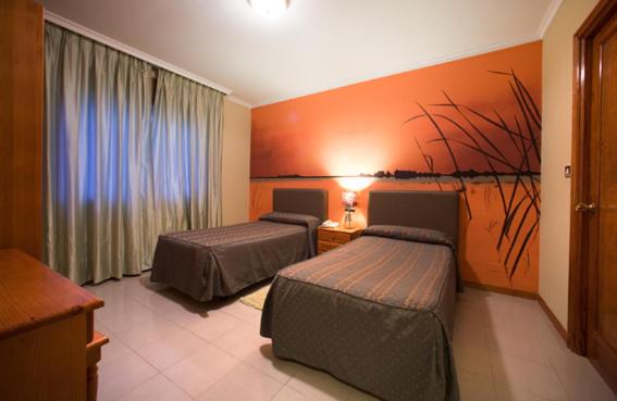 Hostal Restaurante Terra Chá - Housity