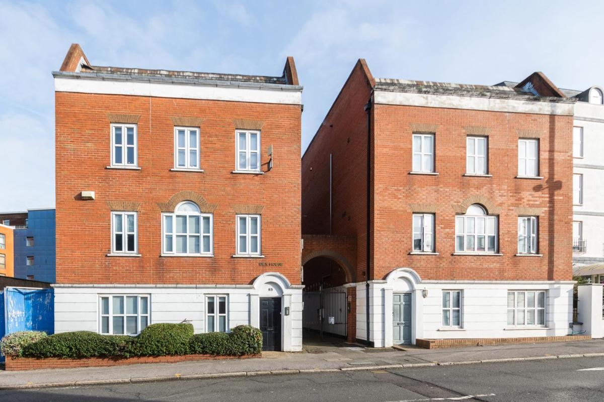 IBEX HOUSE 2 Beds Central Well Equipped Apartment - Housity
