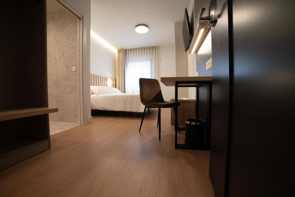 Yoanna Hotel - Housity