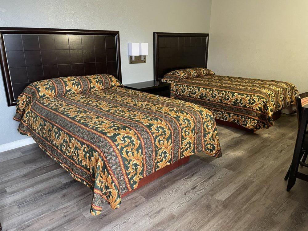 Towson East Motel - Housity
