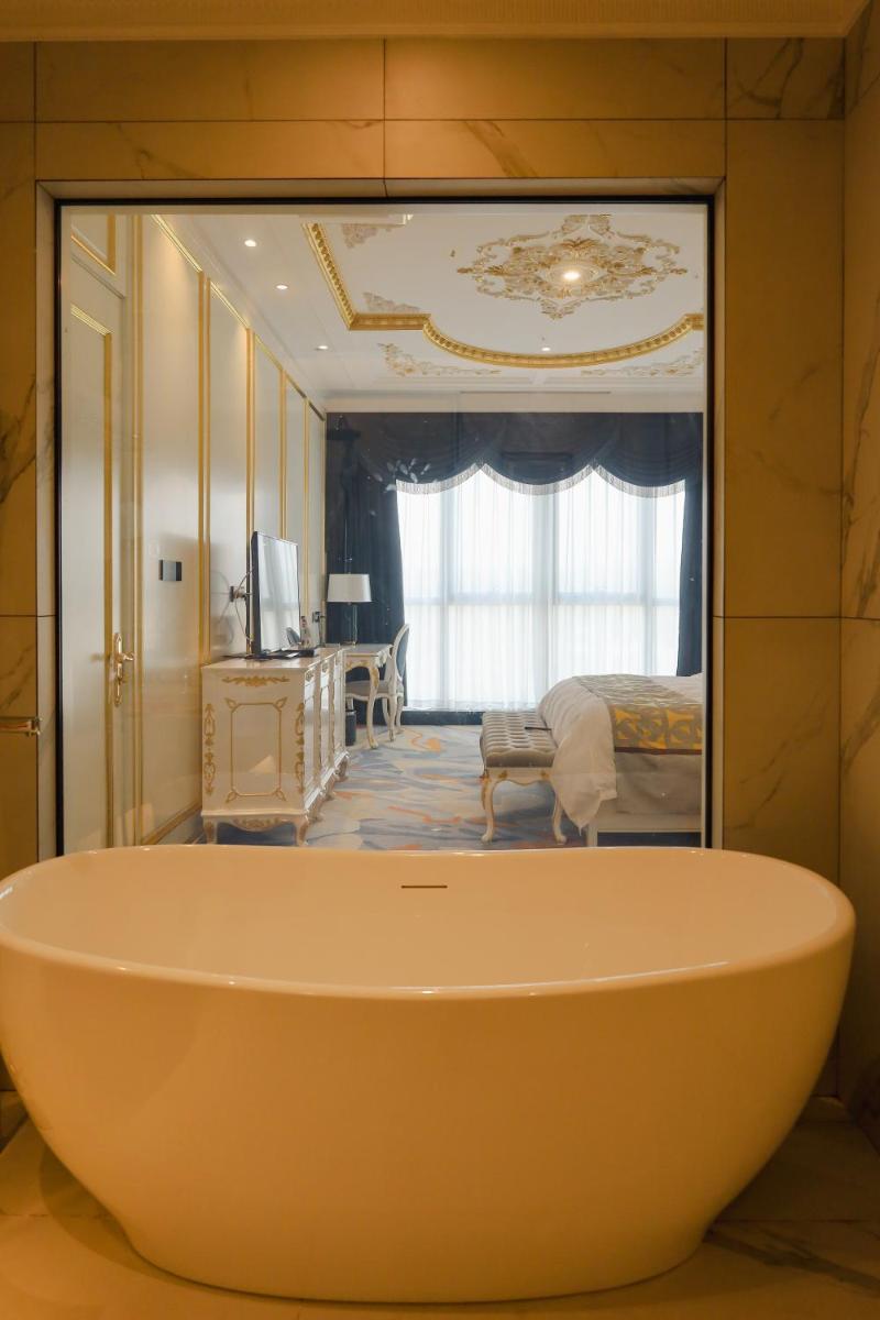 Hotels & Preference Hualing Tbilisi - Housity