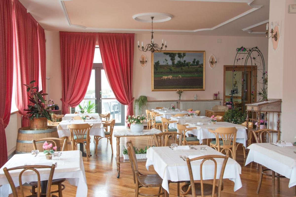 Hotel du Lac Parc & Residence - Housity