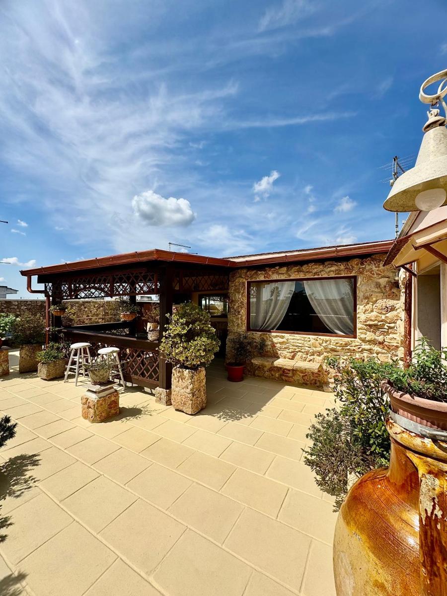 No Vabbè! Penthouse… - Housity