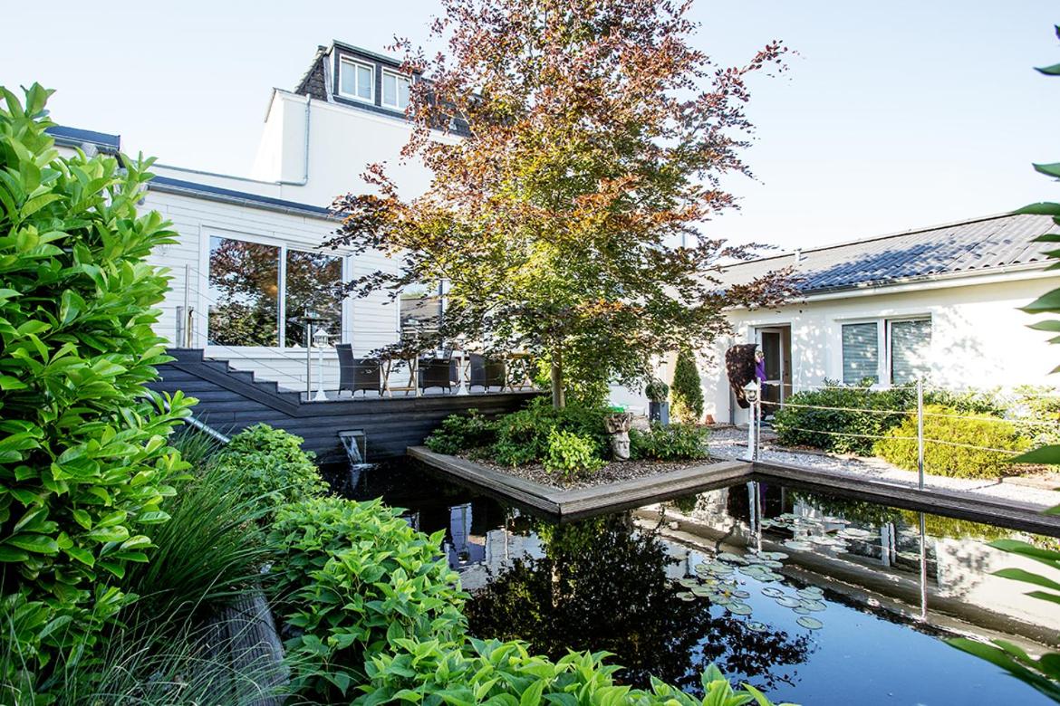 Hotel Kleiner Yachthafen - Housity