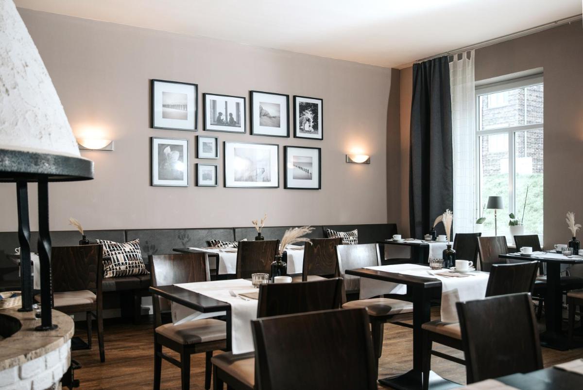 Hotel Kleiner Yachthafen - Housity