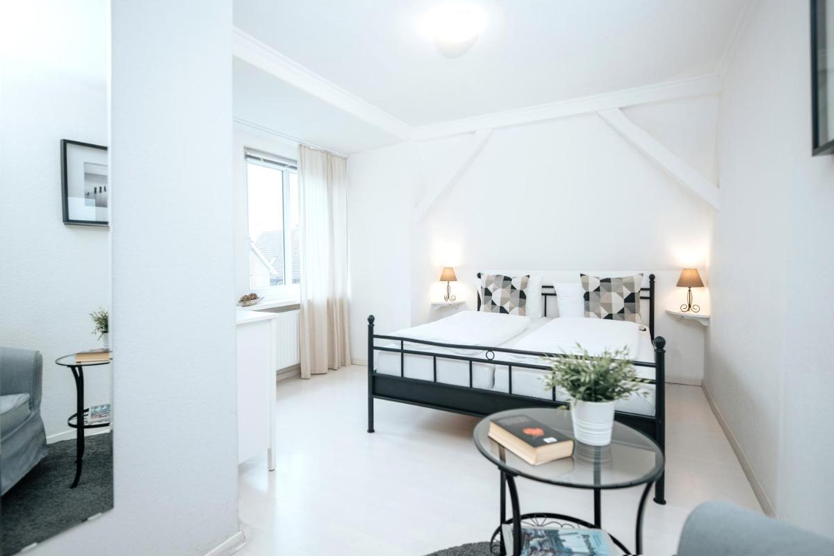 Hotel Kleiner Yachthafen - Housity