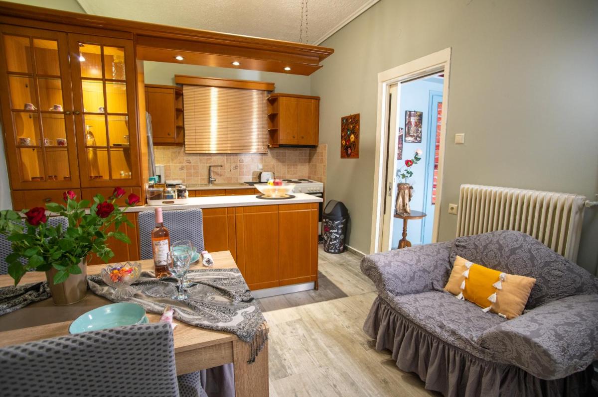 Sea View Nikos Apartment - Housity