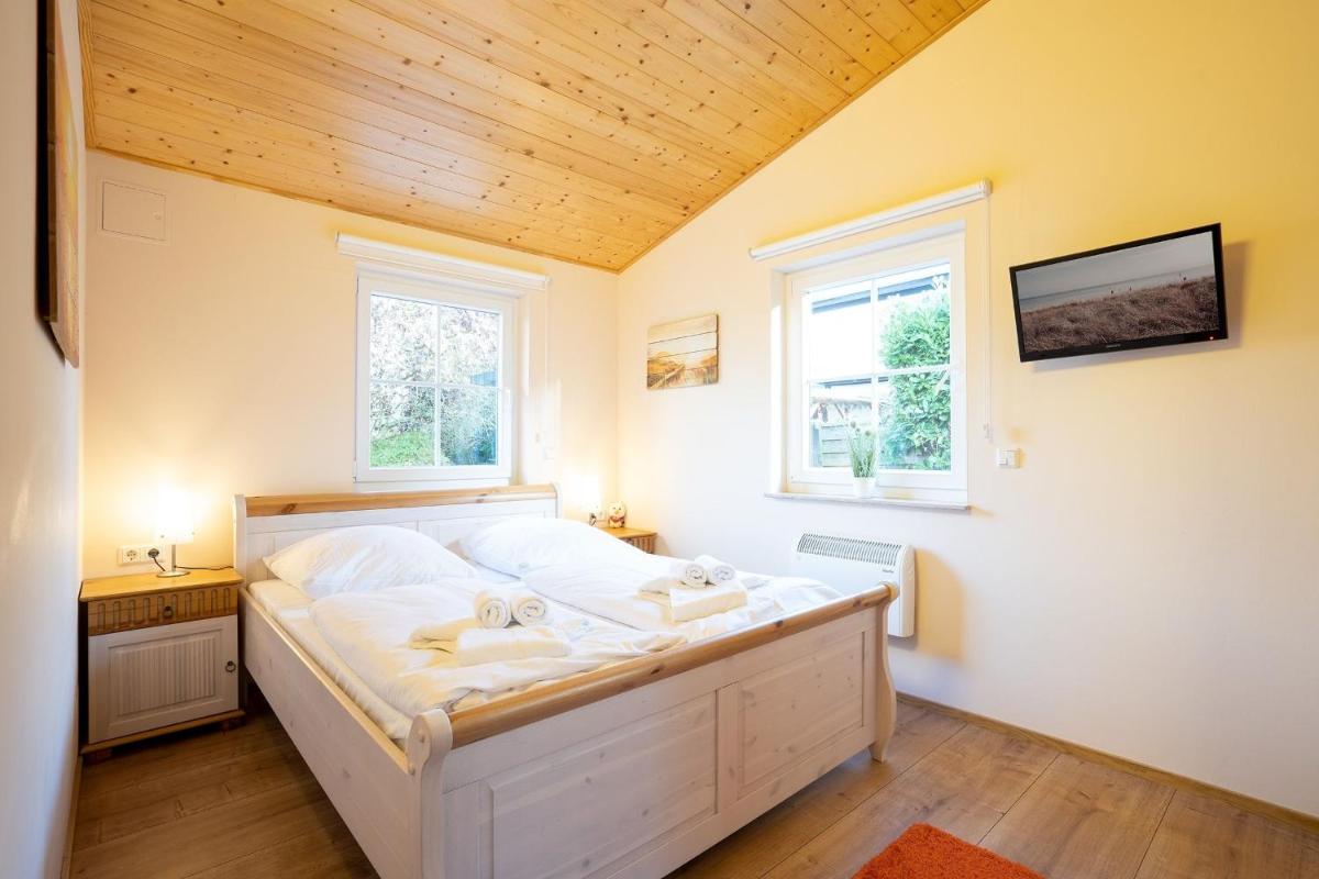 Chalet Ostsee B - Housity