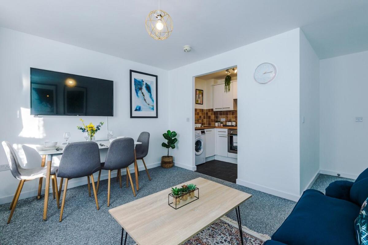 Consort Place Serviced Apartment Coventry - Housity