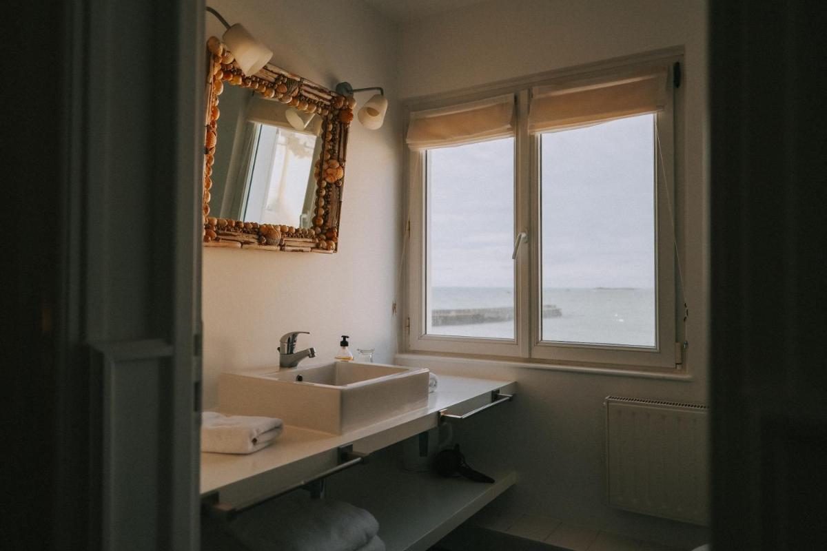 Rivage, Chambres et Table - Housity