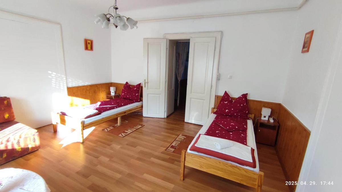 ENZO Apartman Gyula - Housity