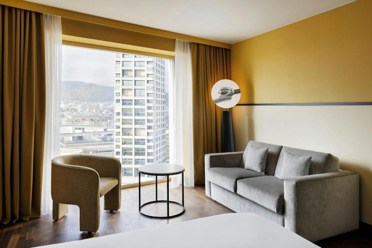 Renaissance Zurich Tower Hotel - Housity