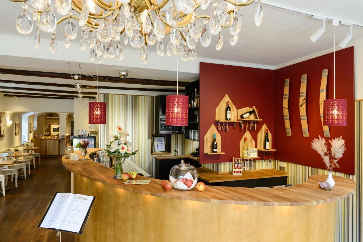Boutique-Hotel & Wellness Goldenes Fass Meißen - Housity
