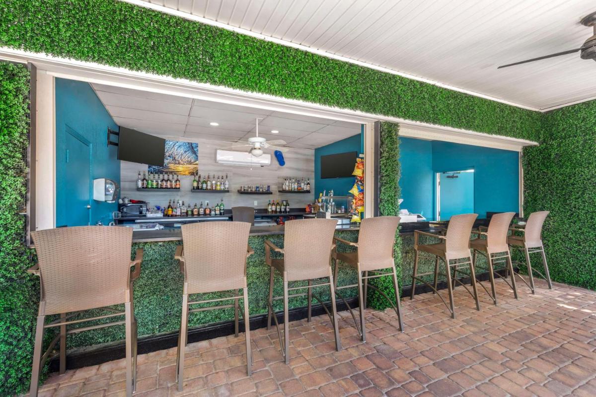 Best Western Cocoa Beach - Port Canaveral - Hizvo
