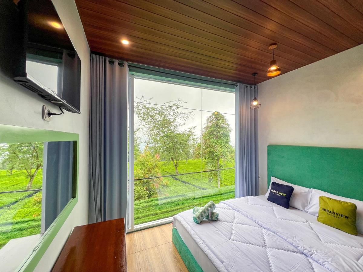Urbanview Hotels Asmaraloka Umbrella - Housity