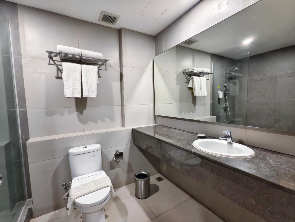 The West Cove Hotel - Hizvo