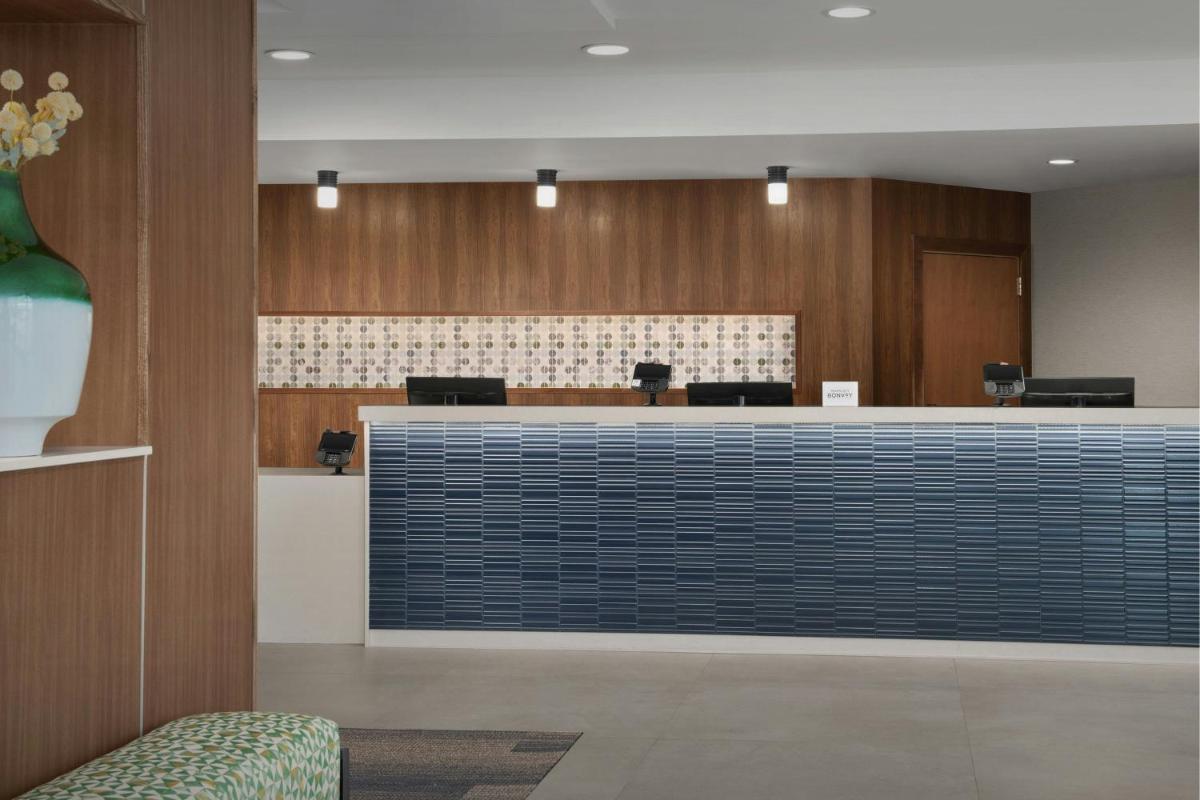 Residence Inn Seattle Bellevue Downtown - Hizvo