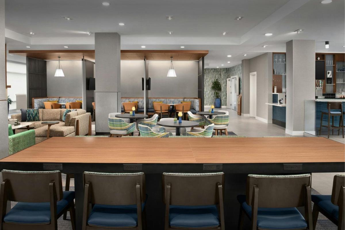 Residence Inn Seattle Bellevue Downtown - Hizvo