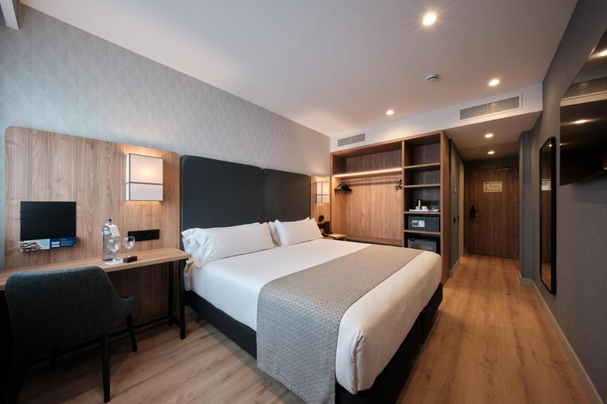 Cama o camas de una habitación en Catalonia La Maquinista