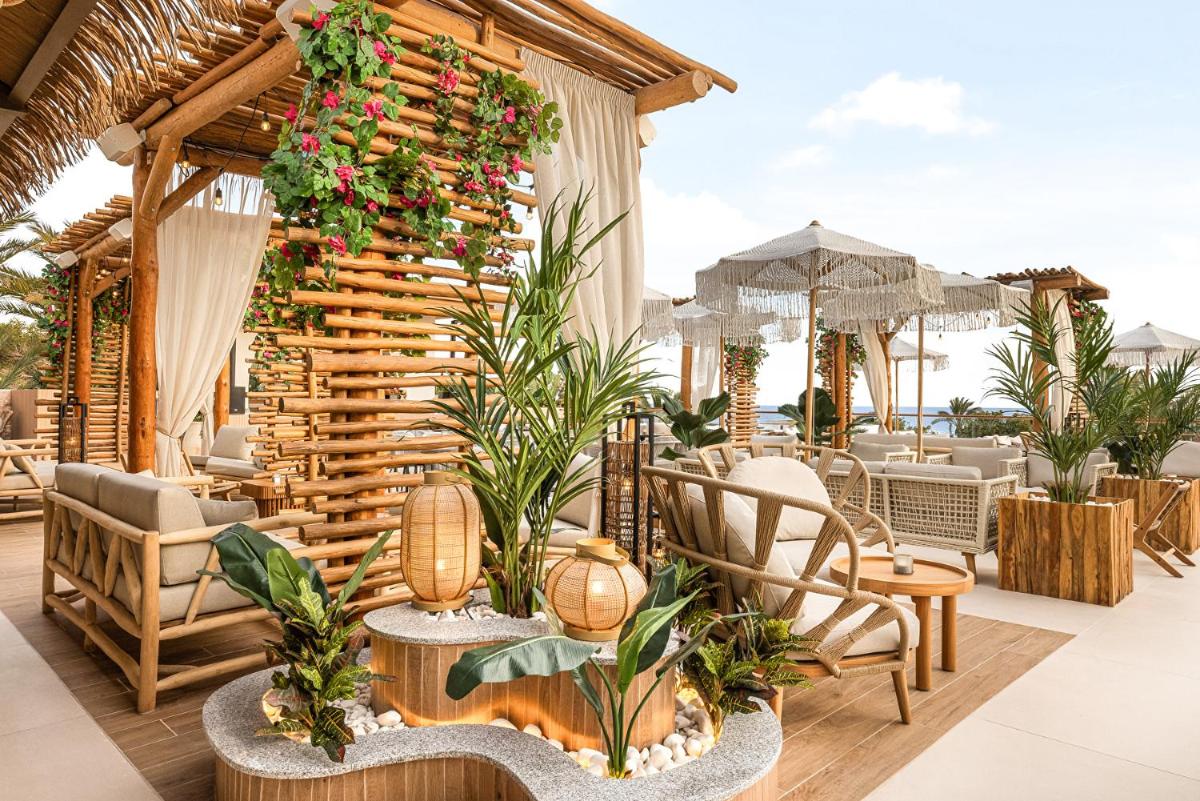 Un balcón o terraza de Hotel Riu Palace La Mola