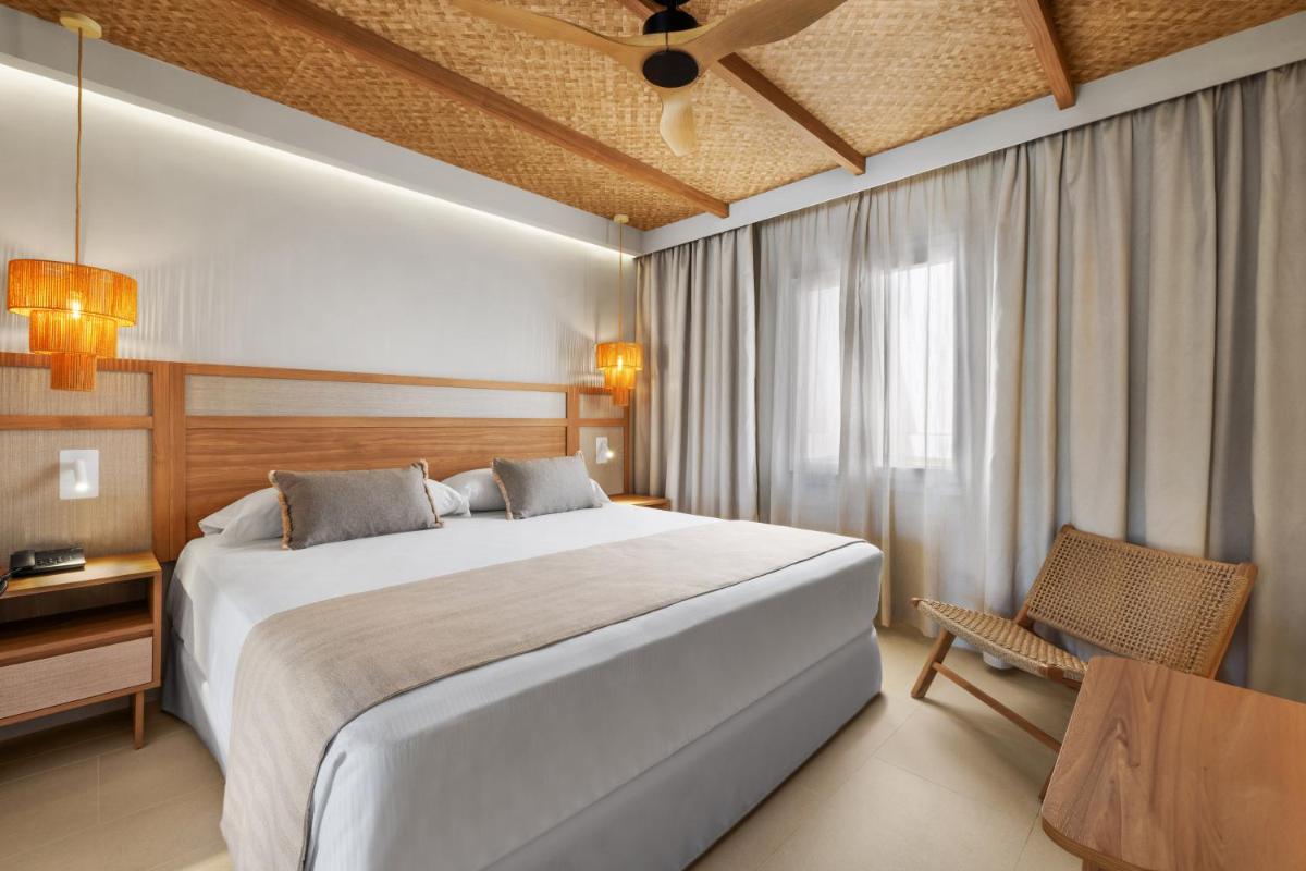 Cama o camas de una habitación en Hotel Riu Palace La Mola