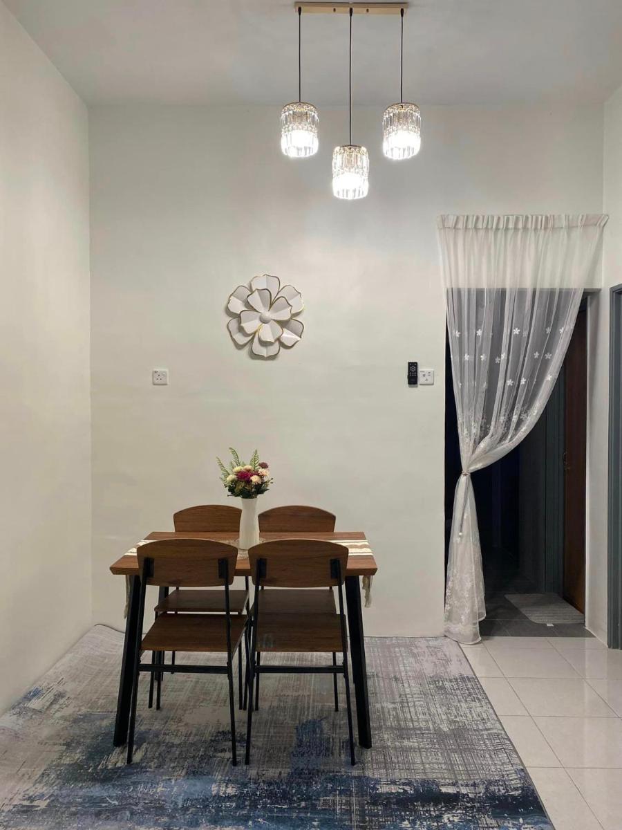 Thaqif Homestay Kok Lanas - Housity