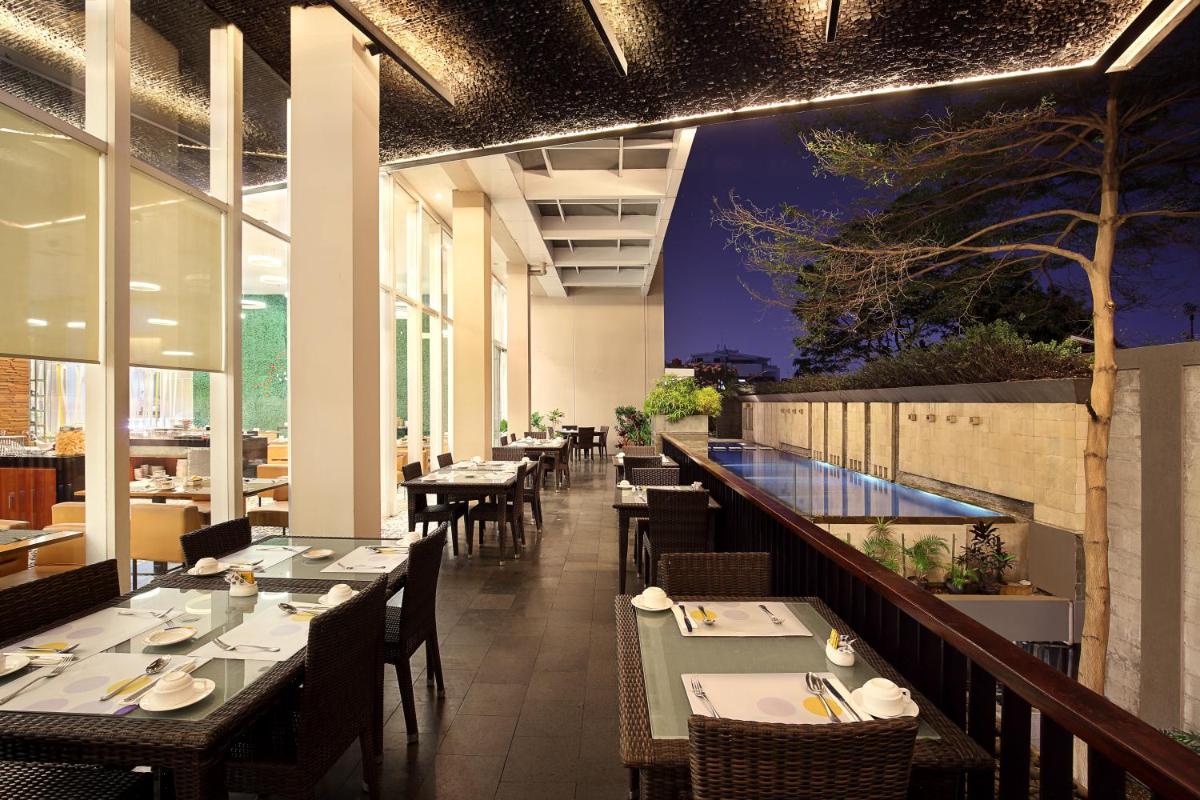 Novotel Bandung - Hizvo