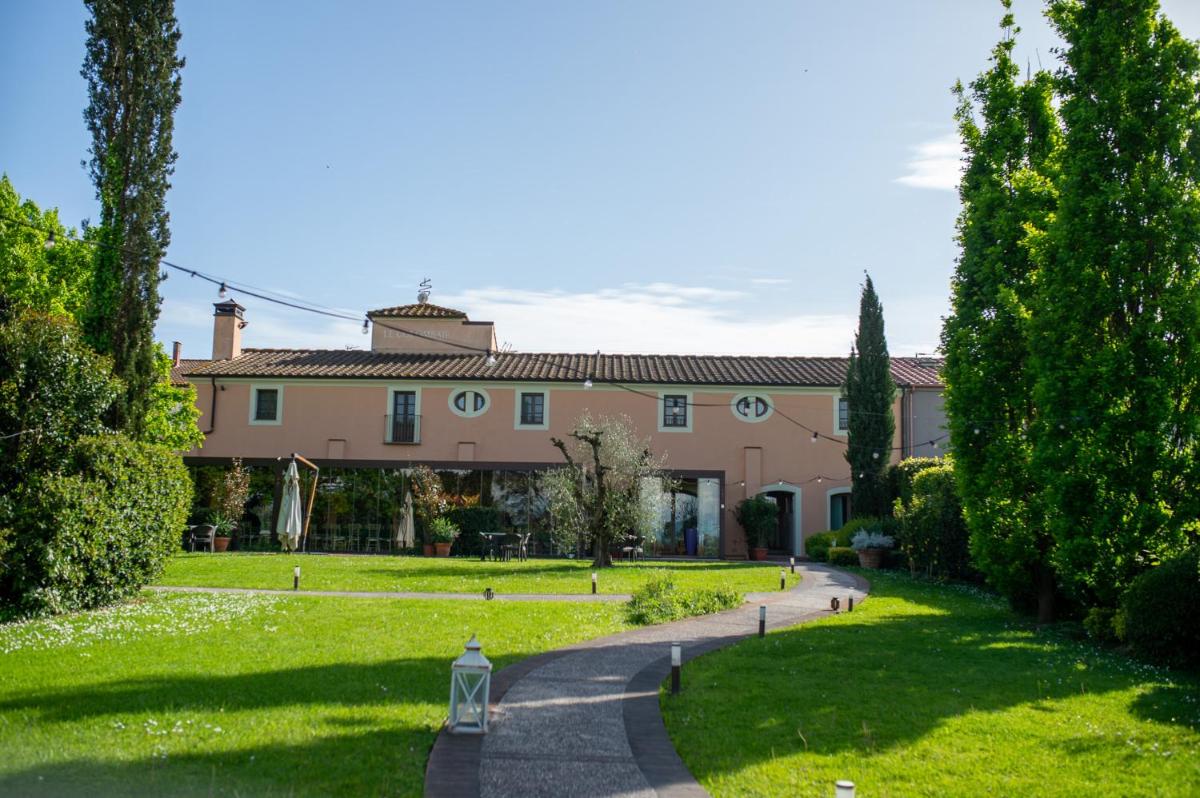 Le Colombaie Country Resort - Housity