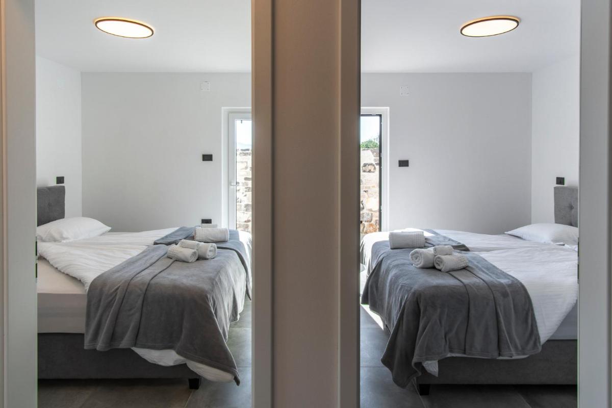 Villa Rosemary Trieste HerMes arT - Housity