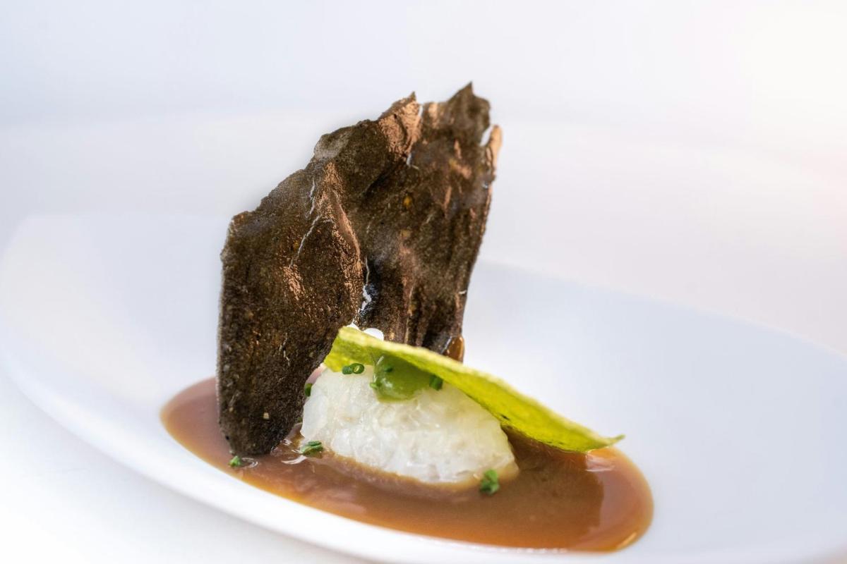 Comida en o cerca de este hotel
