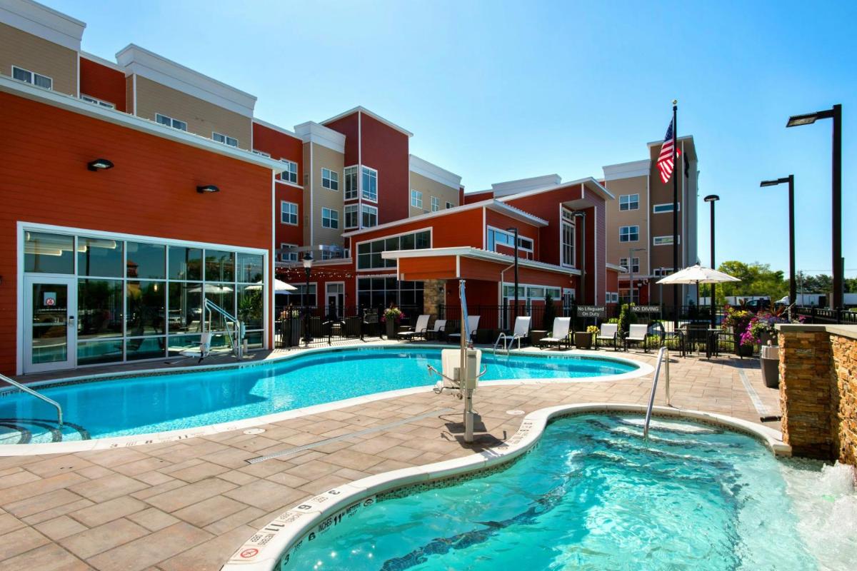 Residence Inn by Marriott New York Long Island East End - Housity