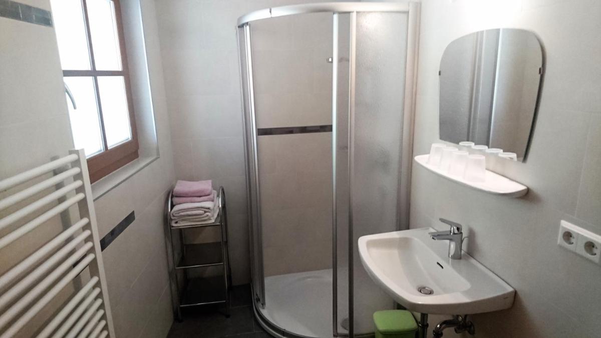 Pension Neuhaushof - Housity
