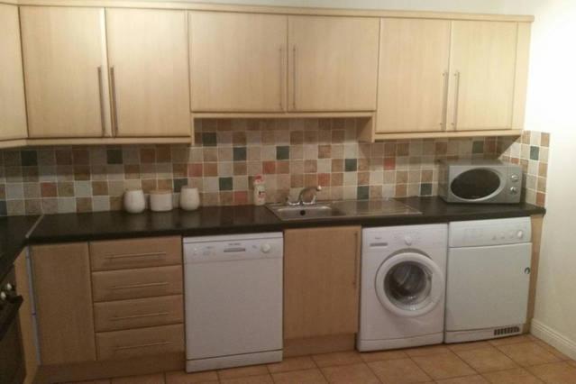 Cozy Apartment Dooradoyle - Housity