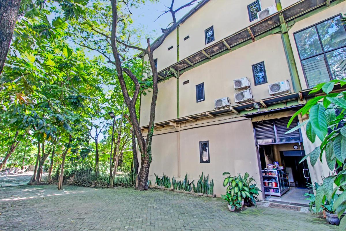 OYO Life 2928 Rumah Ceria - Housity