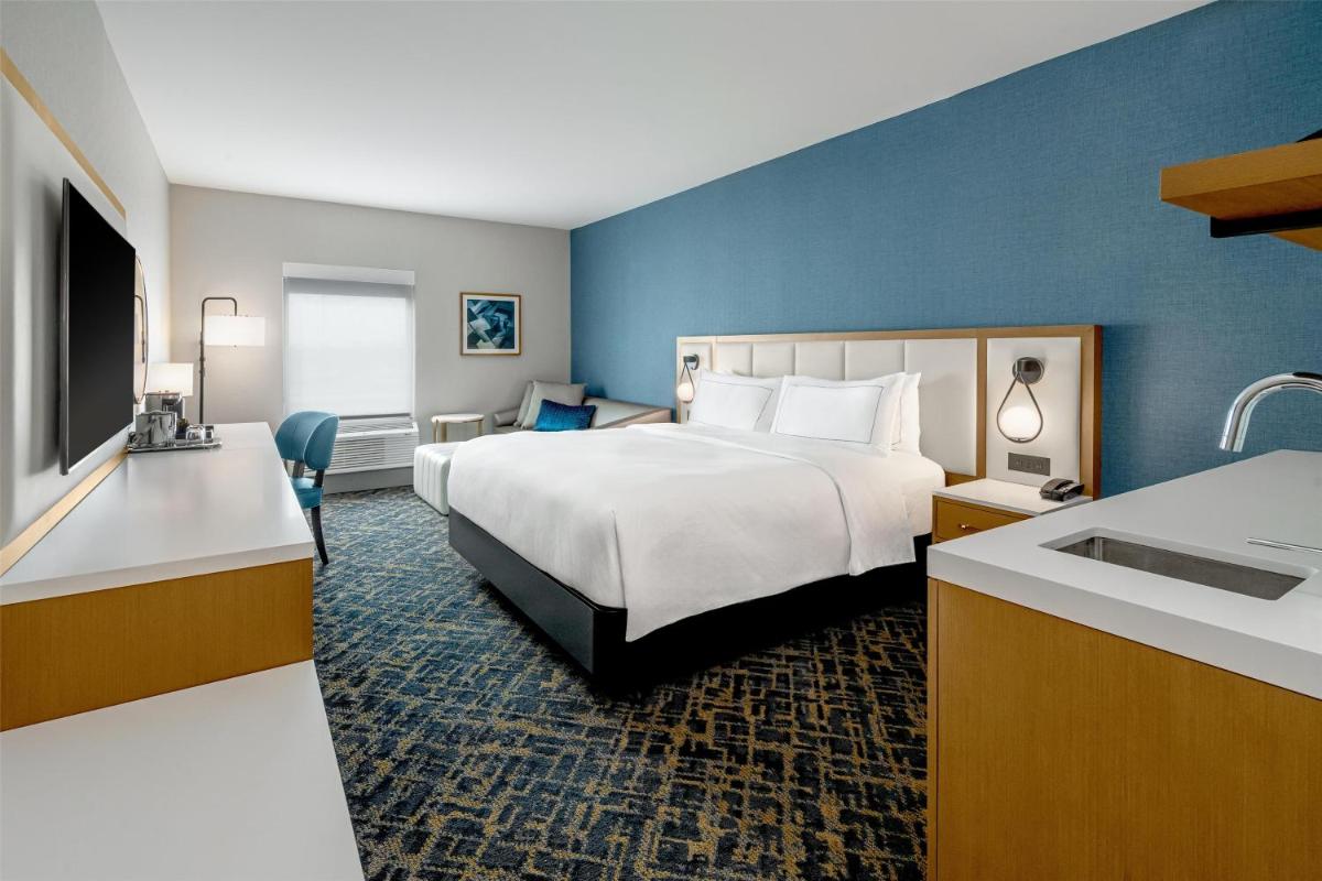 DoubleTree by Hilton Sioux City - Housity