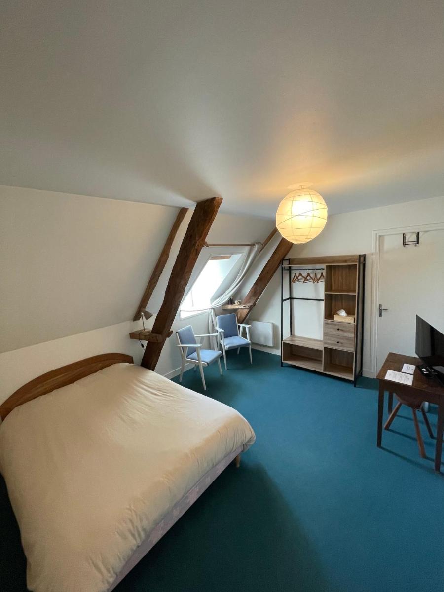 Ferme fortifiée d Enguenard - Housity