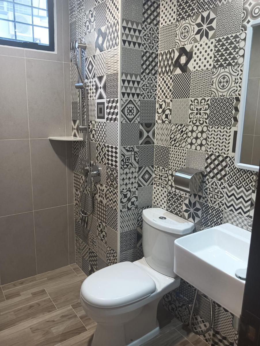 Karasky Hotel - Housity