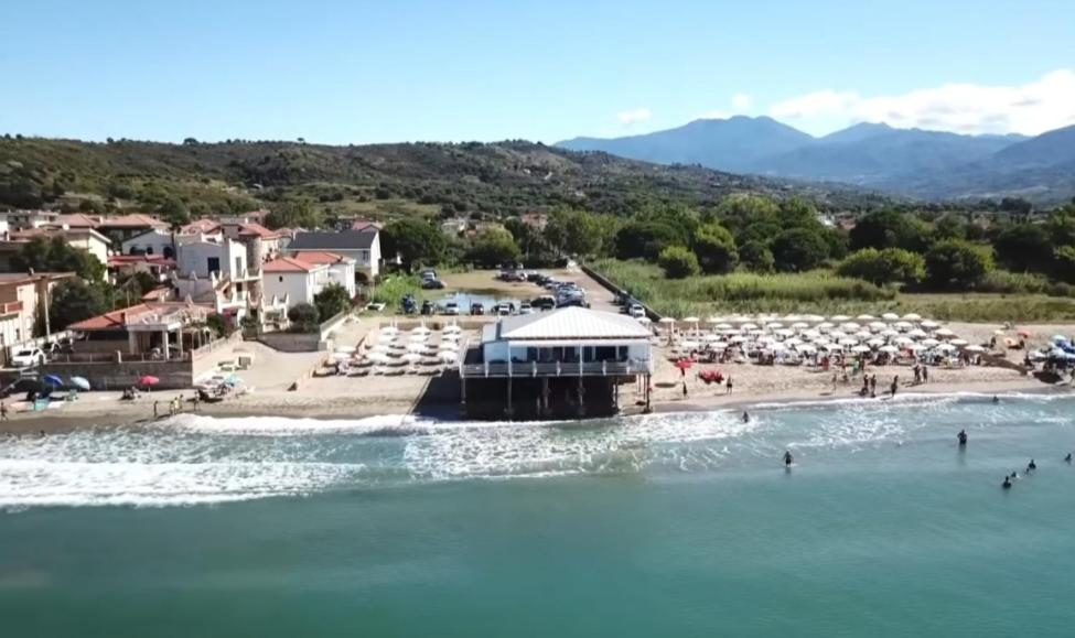 Villa Laura Residence Hotel Apartments & Studios - Housity