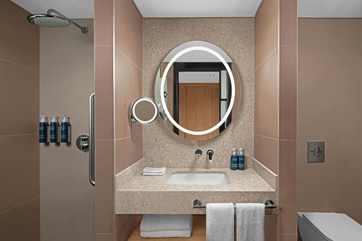 Four Points by Sheraton Istanbul Pendik - Housity