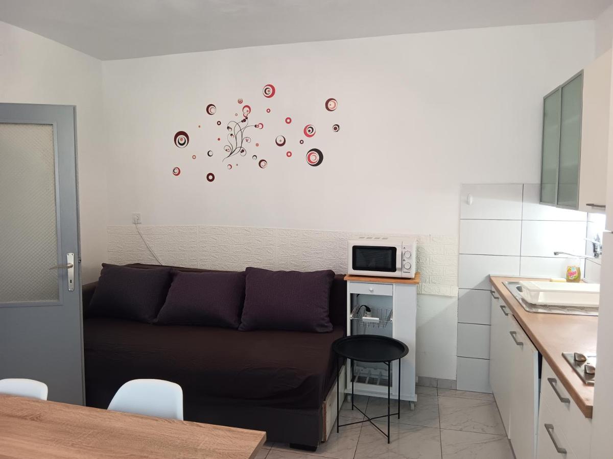 Apartment Marinero Šibenik - Housity