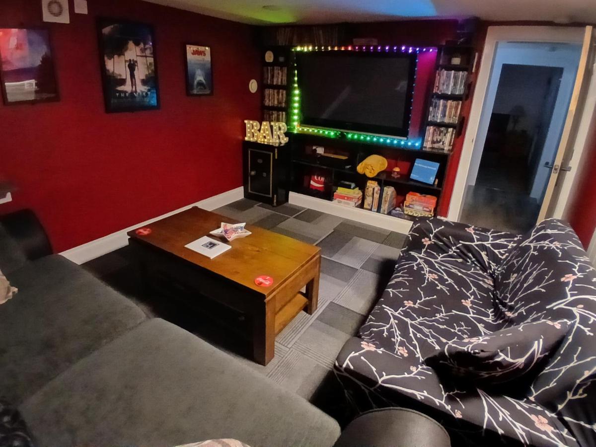 The Hideaway Inverurie - Housity